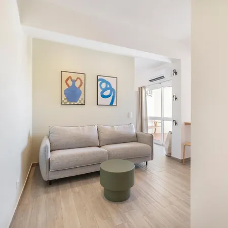 Equador By Olala Homes Apartman