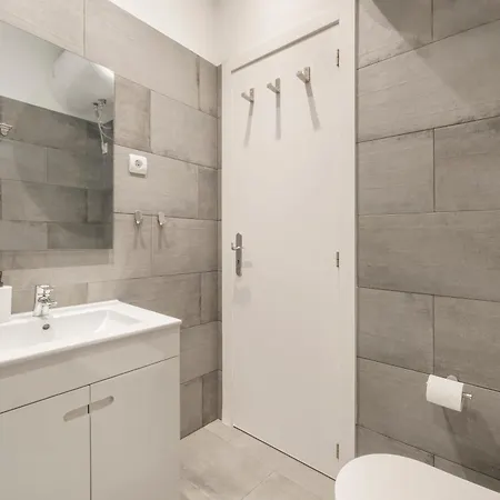 Equador By Olala Homes Apartment *