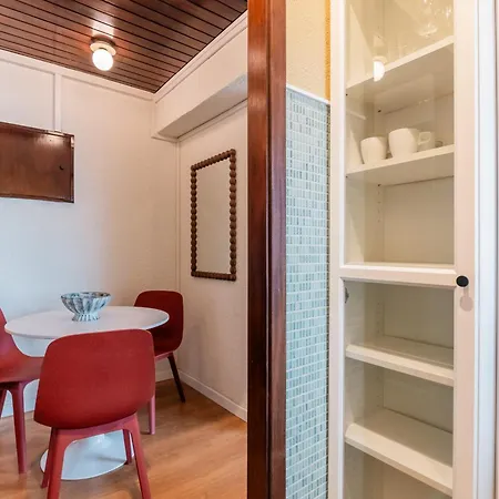 Equador By Olala Homes Apartment
